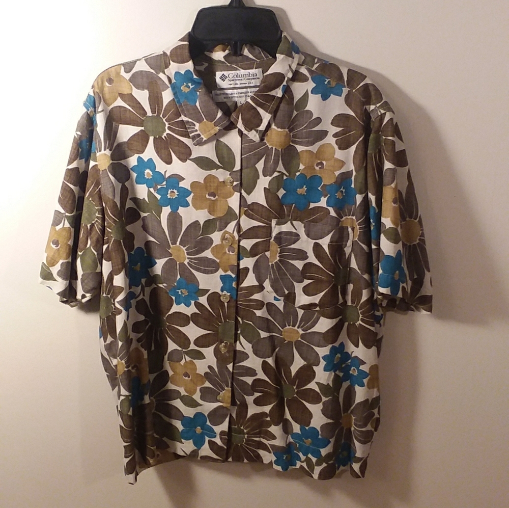 E076 Columbia, bottom down short sleeve shirt